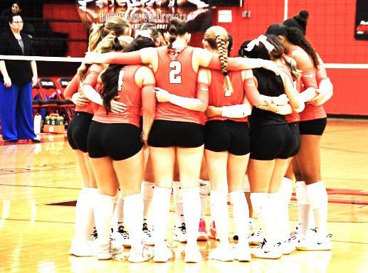 Loboettes fall to Maidens, 3-1