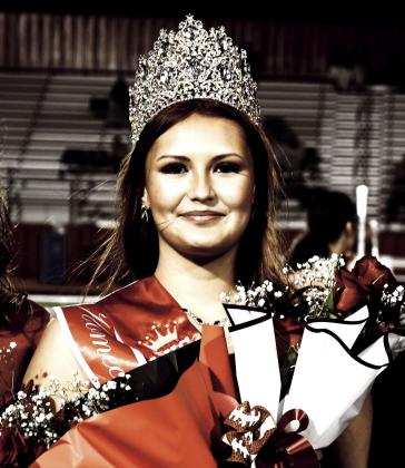 Levelland HS Homecoming Queen - Hailey Mora