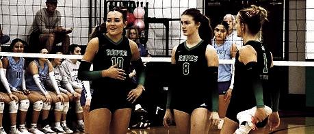 Ropes Annabelle Falls, Brylee Lauderdale, and Addie Mae Falls prepare for Ropes serve vs Tahoka on Oct. 6. Ropes won all three sets. Photo by Jewlz Morris