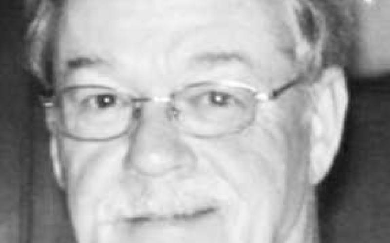 Visitation held for Larry Kirk Robbins,64