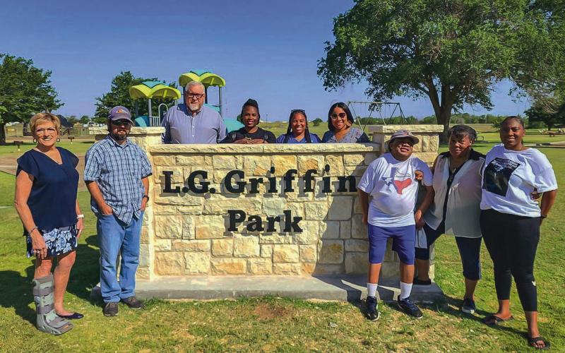 BEAUTIFUL SIGN, BEAUTIFUL PARK