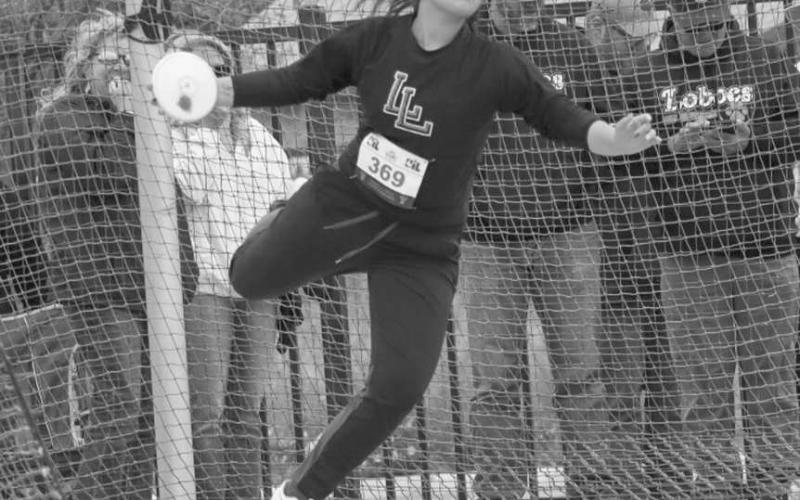 DISCUS - Levelland Loboette Keyleigh Barron competed in the regional track meet this past Friday in Lubbock where she placed eighth. (Staff photo by Aalijah Soliz)