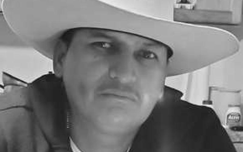 Services pending for Jose Puentes Carrillo, 48