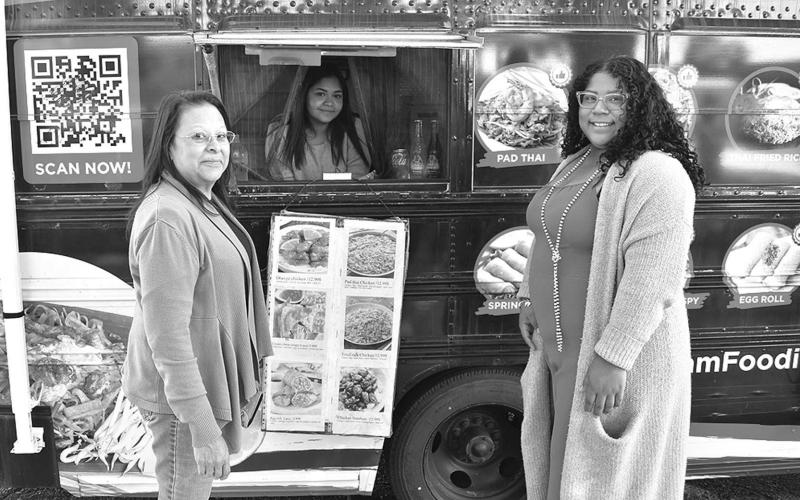 ELOTES TIA FOODIE TRUCK