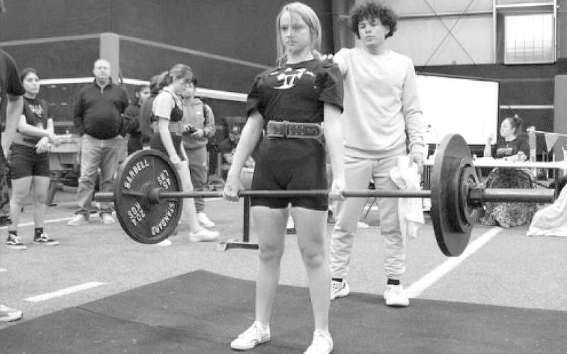 STATE BOUND- Sundown has two state qualifiers in girls powerlifting. Congratulations to Jaelin Wylie and Ariel Hernandez for qualifying for the Texas State Powerlifting Meet. Both Jaelin and Ariel had to pull a PR (personal best) on deadlift to qualify. Jaelin pulled 260 lbs to hit the qualifying total in her respective weight class. (Photo Courtesy of Sundown ISD)