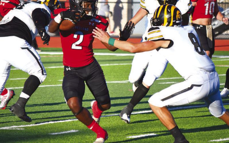 Levelland falls in home opener, 21-7