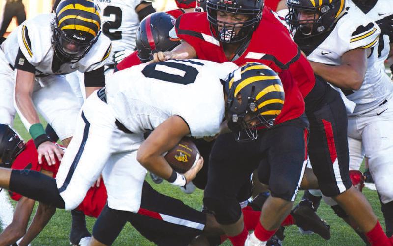 Levelland falls in home opener, 21-7