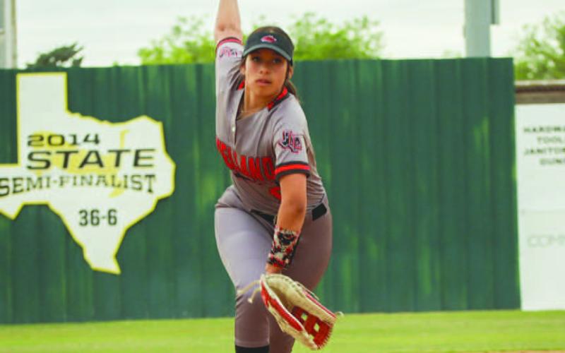 PLAYOFF BOUND - Levelland Loboette Aubriana Rivas started the game off for the Loboettes during the team’s last district game against the Snyder Lady Tigers last Friday as the visiting team. (Staff photo by Aalijah Soliz)
