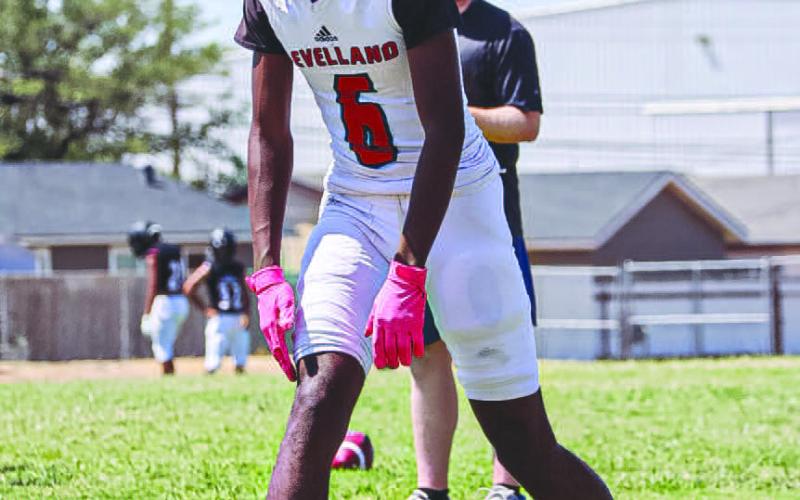ON THE LINE - Levelland Lobo Eryk Jones lined up on the ball during team drills this past Monday at the Levelland High School during two-a-days. (Staff photo by Aalijah Soliz)