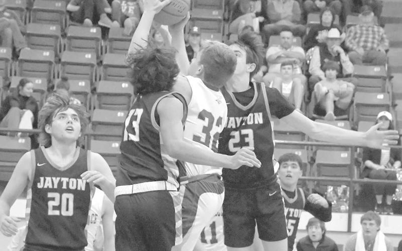 IN A CROWD- Whiteface’s Brighton Scoggins had six points for the Antelopes in a 70-33 loss to the no. 2 ranked Jayton Jaybirds in UIL Boys’ High School Basketball Regional Quarterfinal action last Tuesday at Frenship High School in Wolfforth. The Antelopes finished their season at 24-6. (Photo Courtesy of Jay Kelley)