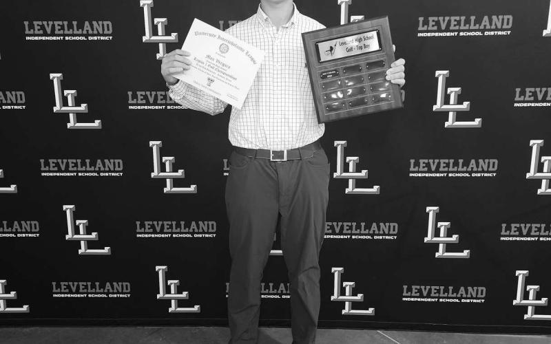 BOYS GOLF AWARD- The Levelland athletics hosted their annual sports banquet at the Mallet Event Center Monday evening. For golf, Max Vegara was named Most Valuable Golfer.(Staff Photo Dom Puente)