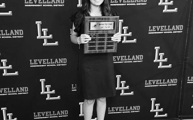 GIRLS GOLF AWARD- The Levelland athletics hosted their annual sports banquet at the Mallet Event Center Monday evening. For golf, Aubrey Morin was named Most Valuable Golfer.(Staff Photo Dom Puente)