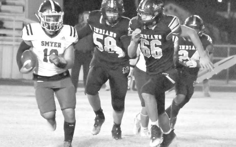 MOBILE QB- In addition to passing numbers, Peyton Casillas had six carries for 41 yards for the Smyer Bobcats in a 24-12 road win over the Morton Indians last Friday in UIL high school football action. Smyer will host Seagraves on Friday while Morton hosts New Home. Games start at 7 p.m.(Photo Courtesy of Jay Kelley)