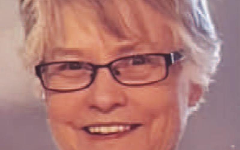 Graveside services held for Nita Cartwright