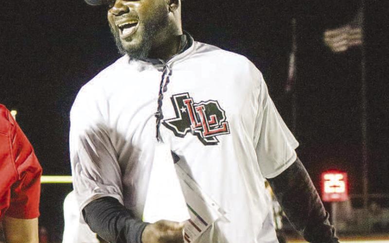 Levelland Lobos take down Lake View Chiefs