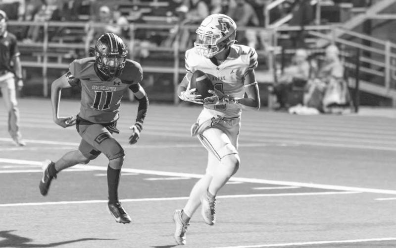 TOUCHDOWN - Ropes Eagle Reese Williams caught the ball for a touchdown this past Friday against Seagraves during district play. Williams finished the game with 47 yards and one touchdown. (Photo courtesy of Donovan Martin)