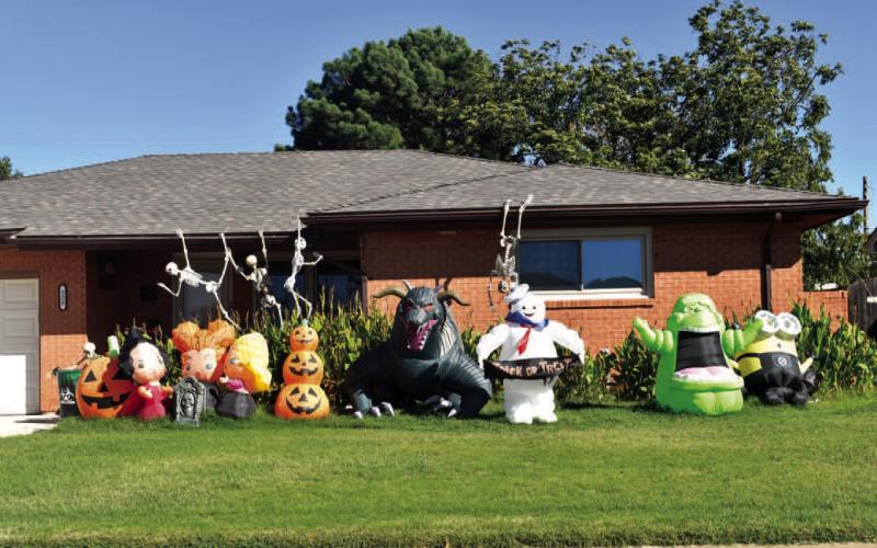 HALLOWEEN FUN- What a wonderful way to welcome Trick -or-treaters to your home. Young and old love to see the decorations of homes bringing in the good feeling of fall and Halloween. This home on Hickory St. captured the Halloween season with great decorations.(Staff photo by Emily Campos)