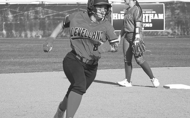 Bobcats drop second game against New Home