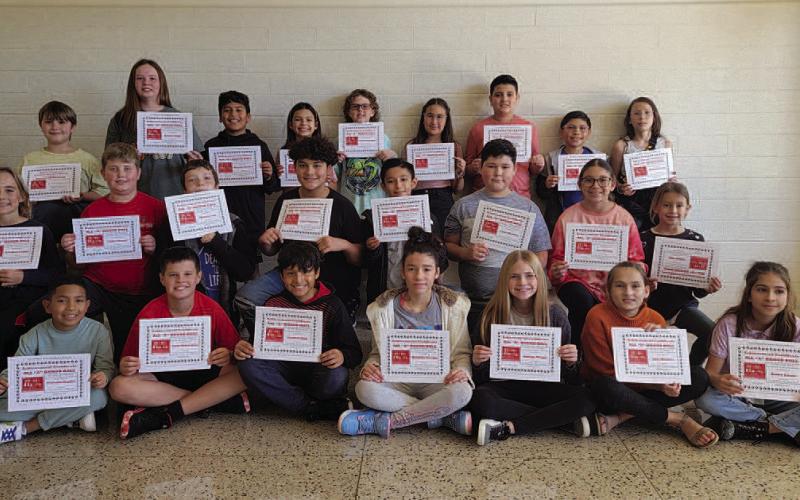 LIS students receive first nine weeks academic awards