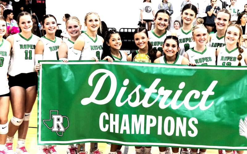 Ropes Lady Eagles (29-9, 7-0) captured the District title and are playoff bound. The team has a recent winning streak of 17 games. Team members include Addie Falls, Marlee, Molina, Brooklyn Hogg, Vivian Gallegos, Braedyn Reyna, Allye Bandy, Jaylee Blair, Brylee Lauderdale, Lily Greer, Annabelle Falls, Sydney Brooks, Kinley Nale, and Kambry Turner. Head coach for the Lady Eagles is Jolee Wilson, with assistant coaches Skylar Herrera and Rebecca Castillo. (photo by Donovan Martin)