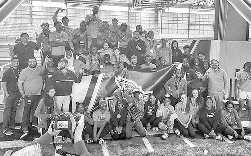 NATIONAL CHAMPS- Battle tested against the country’s top programs throughout the regular season, there is nothing the South Plains College men’s track and field team was not prepared for entering Saturday’s final day of the NJCAA Indoor Track and Field National Championship meet. The South Plains Texans would win their third straight NJCAA Indoor Track and Field National Championship. The Lady Texans placed third overall as a team. (Photo Courtesy of Jordan Irvine)