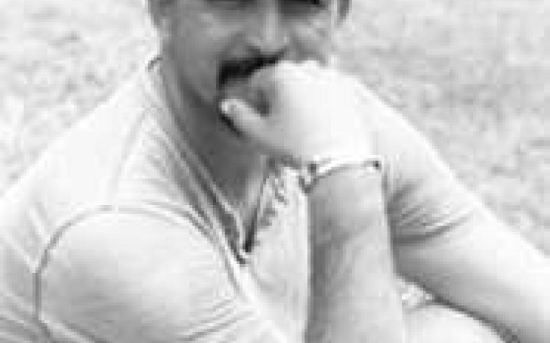 EDUARDO BURROLA