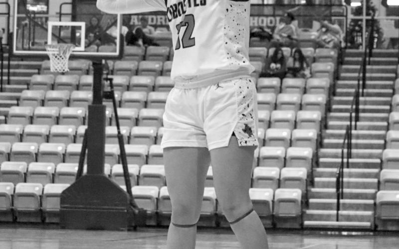 DEEPBALL - Levelland Loboette Emery Smith shot the ball from deep to help the team win in the Andrew’s Tournament last week. (Staff photo by Aalijah Soliz)
