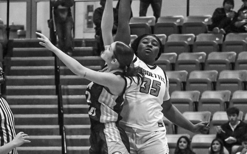 JUMP BALL - Levelland Loboette Sydnii Joyce won the jump ball against the opposing team during the team’s game in the Andrews Tournament. (Staff photo by Aalijah Soliz)