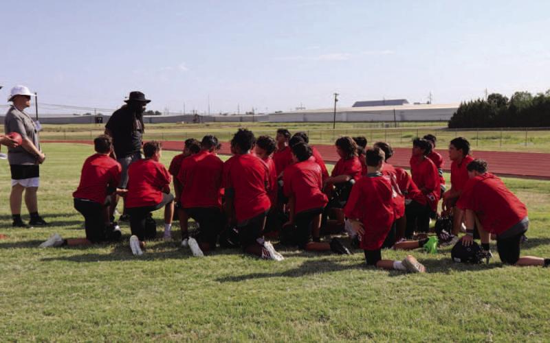 FRESHMAN GROUP - Levelland Assistant Coach Tony Eggleston ended the freshman group with a speech and good conditioning. (Staff Photo by Aalijah Soliz)
