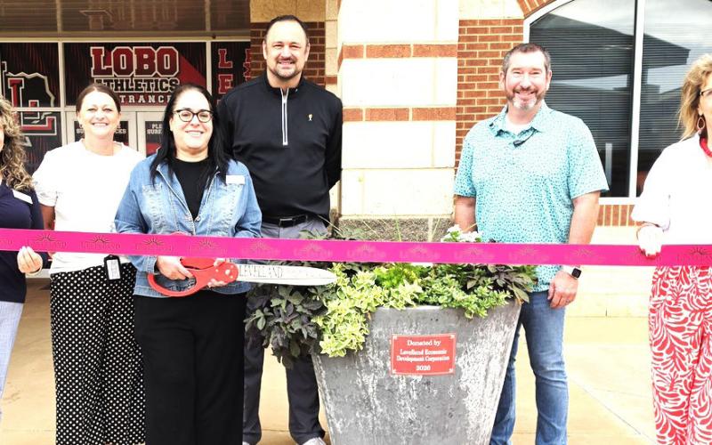Levelland Economic Development Corporation — supporting LISD with a pot at LMS. (left to right) Angie Covarrubias, Mandy Leach, Janie Mireles, Dr. Don Heseman, Brad Brunson and Mary Siders.