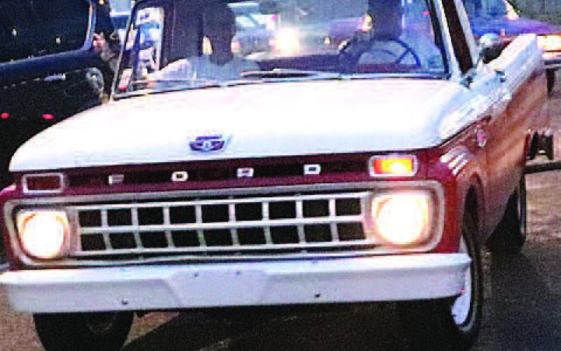 1965 FORD CUSTOM– Rocky and Michele Gore of Levelland were having some fun cruising around Levelland in their 1965 Ford custom truck in the annual Thunder on Plains Poker Run and Cruise Friday night. Thunder on the Plains also held its annual Classic Car Show Saturday in the City Park. (Staff Photo by Shawn Franklin)