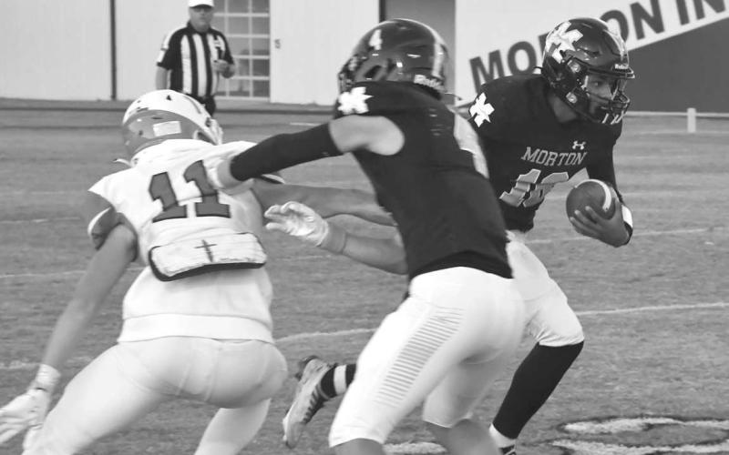 KICK RETURN - Morton’s Brayden Villareal returned a Ropes’ kick-off in a 54-8 home loss, last Friday. Morton will be in Smyer next Friday to compete against the Bobcats while Ropes will host Seagraves. Both games start at 7 p.m. (Staff photo by Jay Kelley)