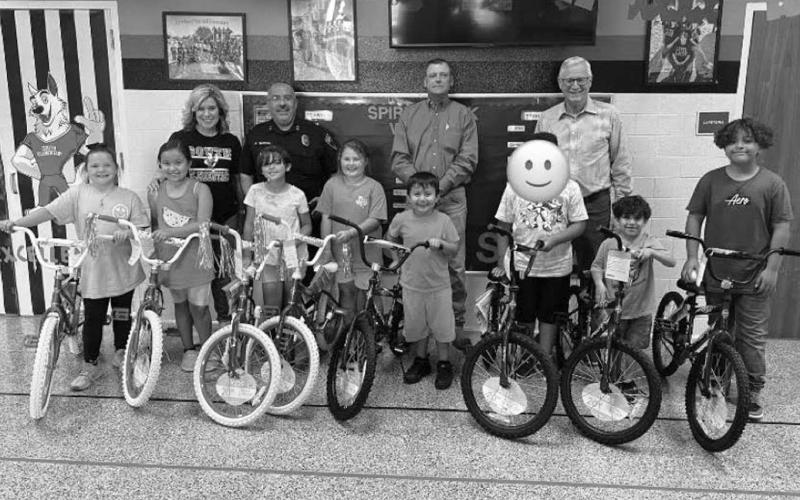 RIDE WITH ROTARY BIKE WINNERS