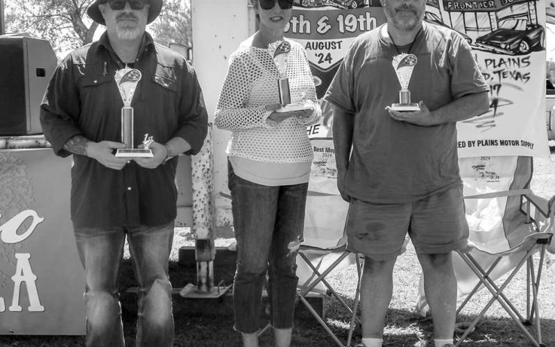 NEW CARS 2001-PRESENT- Pictured from left to right are: 1st place Austin Smith, 2nd place Paulette Dodd and 3rd place Cliff McBride for the New Cars 2001-Present Class. (Photo Courtesy of Emily Campos)