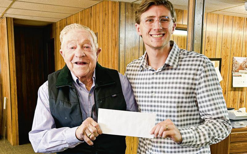 3RD PLACE - Jerry Gleason, Record: 146-52 (73.6% correct). Congratulations and thank you for playing! **Please note: There are two 3rd place winners due to an error by the News Press staff, and Tucker Rowland beat Jerry Boggs in the week 10 tiebreaker to decide 2nd place.**