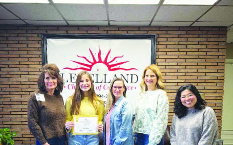 PHOTO CONTEST WINNER- Pictured from left to right: Cristal Isaacks, BreAllyn Griffith, Jessica Vinson, Emilie Griffith and Arra Delos Santos. BreAllyn Griffith won first place in the Keep Levelland Beautiful 2025 Fall and winter photo contest. See photo on page 4. (Photo courtesy of Keep Levelland Beautiful).