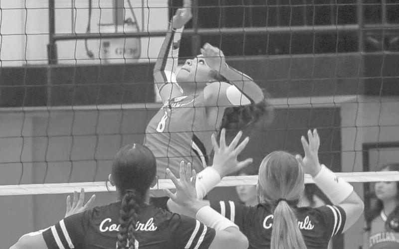 CAN’T BLOCK THIS - Levelland Loboette Mia Sepulbeda got ready to spike the bal in their team’s contest against the Plains Cowgirls this past Tuesday at home. (Staff photo by Aalijah Soliz)