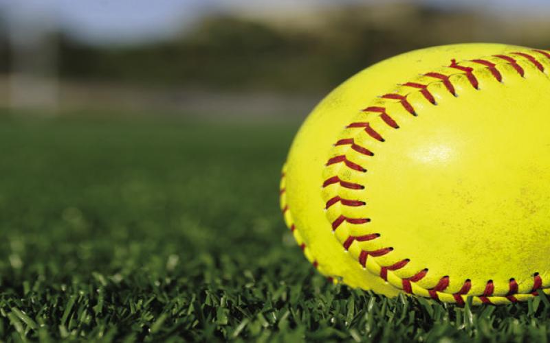 Roughettes beat Brownfield in playoff warmup, 11-5