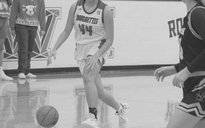 IN THE PAINT- The Sundown Roughettes hosted the Sudan Hornettes Friday night and lost an overtime nail biter, 47-45. Aria Hogan took the ball into the paint. (Photo Courtesy of Chrish Bratcher)