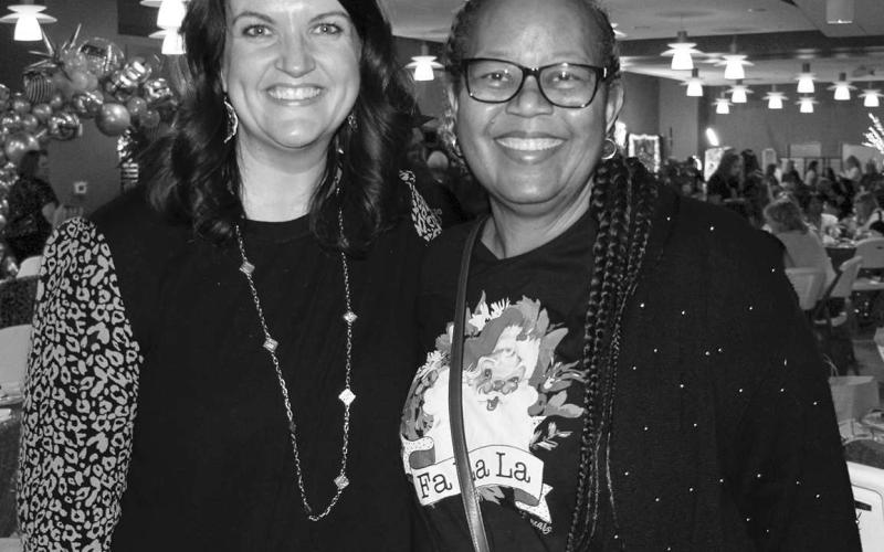GOOD FRIENDS, GOOD TIMES — Robyn Reaves and Myrna Whitehead shopped the many vendors at Fa La La Fun for the Girls Thursday at the Mallet Event Center. There were more than 25 vendors with a variety of guests to shop from, including food and beverages, clothing, jewelry, and accessories, and even home décor. (Submitted Photo)