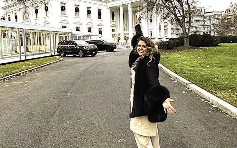 LISD Brittney Richards. speech pathologist, for the second year was selected to help decorate the White House for Christmas. Volunteers must apply in August to be a part of the unique experience. Richards has been featured at The Wallace and on KLBK.