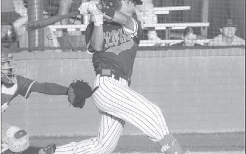Levelland Lobos beat Estacado in 11 innings