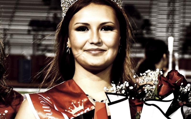 Levelland HS Homecoming Queen - Hailey Mora