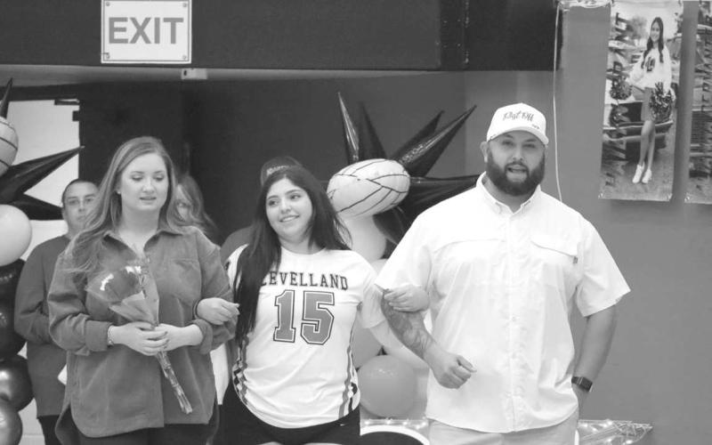 SENIOR NIGHT - Levelland Loboette Mykka Bihl was escorted on the court during Senior Night last Tuesday by her parents Michael and Stephanie Bihl.Mykka plans on attending Mary Hardin Baylor to pursue a Bachelor’s in Biology and then enter into their post-graduate program to becoime a veterinarian. (Staff photo by Aalijah Soliz)