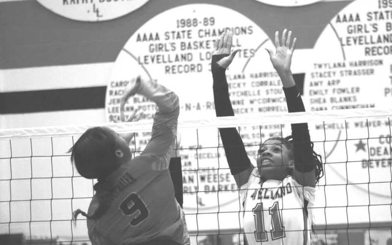 BLOCK - Tanaesia Brackens went vertical to block the Sweetwater Lady Mustang during the teams win. (Staff photo by Aalijah Soliz)