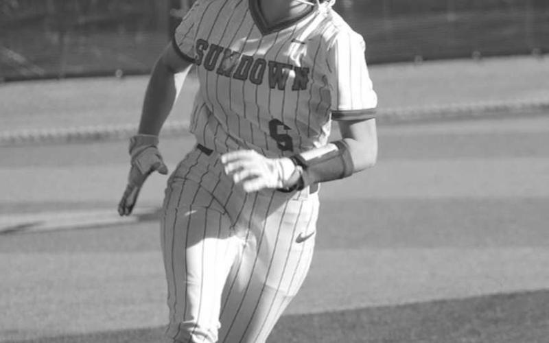ROUND THE CORNER - Sundown Roughette Emry Jourden rounded third base during the team’s game this past Tuesday in Plainview for their Area Round of playoffs. (Staff photo by Aalijah Soliz)