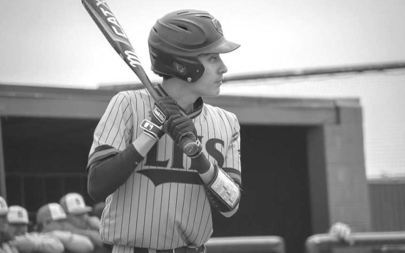 Roughettes look past Lockney Lady Horns after four innings