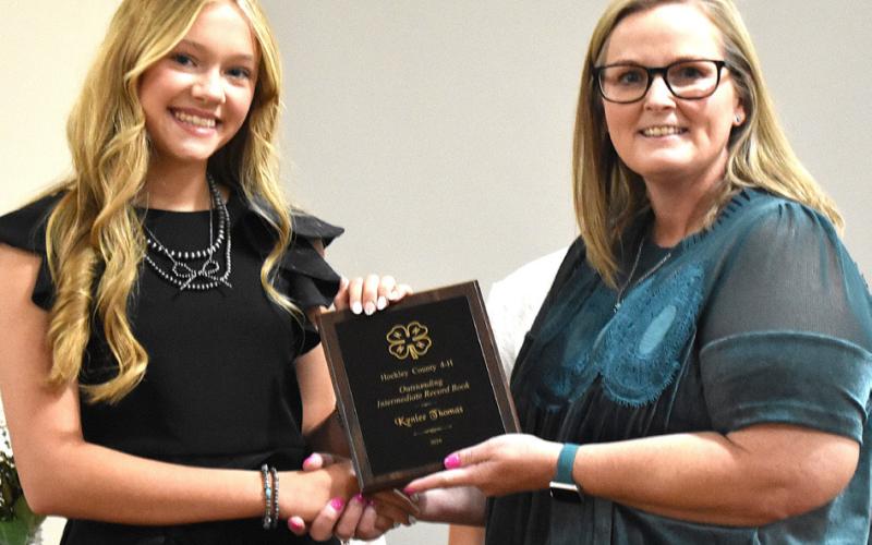 Hockley County 4-H Outstanding Intermediate Record Book – Kynlee Thomas
