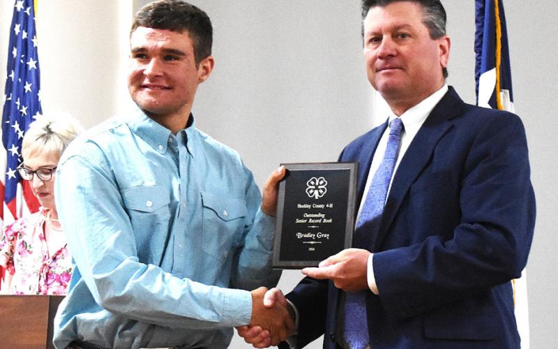 Hockley County 4-H Outstanding Senior Record Book – Bradley Gray