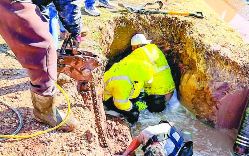 WEEKEND REPAIRS - Crews with the City of Levelland Water Department responded to a water leak Sunday around 11 a.m. The leak was located at 8th Street and Avenue A. A portion of the street was blocked off while the crews worked to address the issue. (Photo courtesy of City of Levelland)